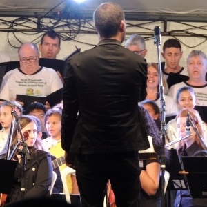 apresentacoes-de-natal-do-porto-itapoa-dia-16-12-16-principal-300x300