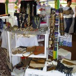 Feira da Sapatilha conta com participação de artesãos itapoaenses