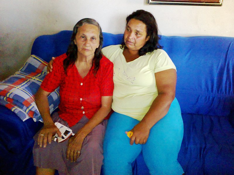 Moradora de Massapé, no Ceará, procura avó e tio que estariam em Itapoá