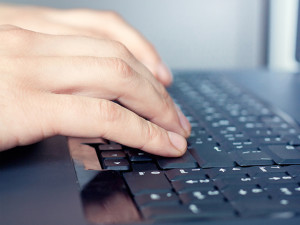 Tribunal Regional Eleitoral de Santa Catarina alerta sobre falsos e-mails