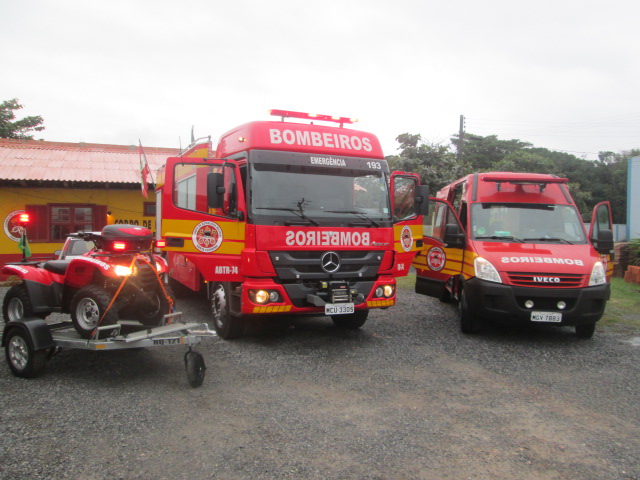 Veículos novos integram o Corpo de Bombeiros de Itapoá