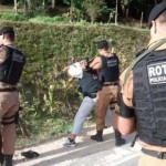 Homens são presos com cocaína em estrada que liga Garuva e Itapoá