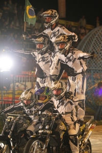 Garuva recebe equipe de wheeling da Pro Tork Arte e Dominio Moto Show 1