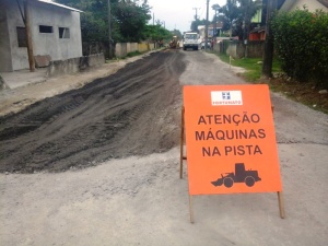 Nove vias de Itapoá recebem pavimentação pela Prefeitura