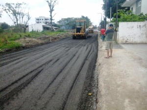 Nove vias de Itapoá recebem pavimentação pela Prefeitura