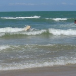 Mais um final de semana de sol e movimento intenso em Itapoá