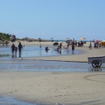 Movimento de finais de semana começa a se intensificar em Itapoá