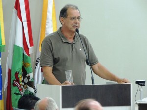 Daniel Weber é eleito presidente da Câmara Itapoá para o biênio 2015/2016