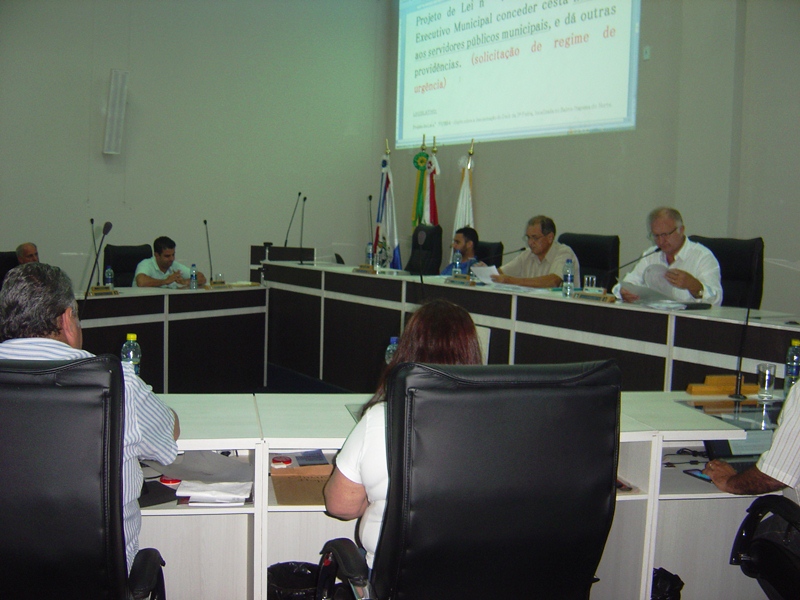 Por unanimidade, Câmara aprova abono natalino pecuniário de R$ 1 mil a seus servidores