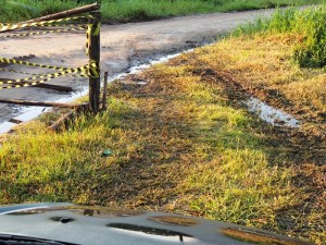 Interdição parcial de trecho da rua Vasco Nunes Balboa, na Barra do Saí, em Itapoá