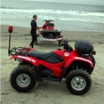 Bombeiros procuram homem desaparecido no mar próximo ao Porto Itapoá