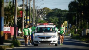 Domingo, 12 de abril, foi dia de Surf e Saúde em Itapoá