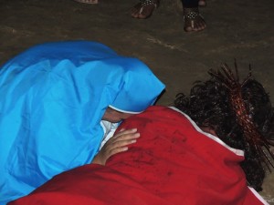 Encenação Paixão de Cristo 2015 na Barra do Saí em Itapoá 074