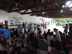 Obras na Escola Claiton Almir Hermes e asfalto são inaugurados no São José
