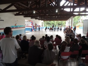 Obras na Escola Claiton Almir Hermes e asfalto são inaugurados no São José