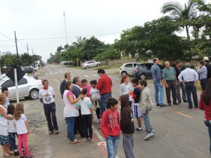 Obras na Escola Claiton Almir Hermes e asfalto são inaugurados no São José