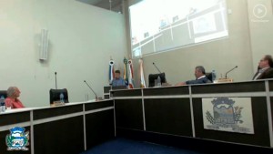 Exposição sobre o Plano Diretor gera início de tumulto na Câmara de Itapoá