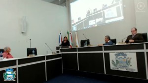 Exposição sobre o Plano Diretor gera início de tumulto na Câmara de Itapoá