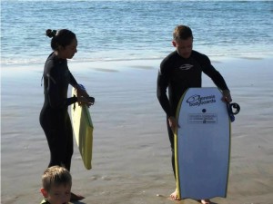 Projeto Ampliação da Jornada Escolar inicia prática de bodyboard