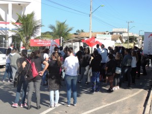 Servidores de Itapoá paralisaram atividades nesta quarta-feira, dia 03 de junho