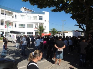 Servidores de Itapoá paralisaram atividades nesta quarta-feira, dia 03 de junho