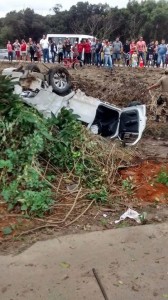 Grave acidente em meio à perseguição policial resulta em três mortes na BR 280