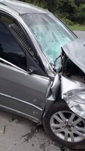 Grave acidente em meio à perseguição policial resulta em três mortes na BR 280