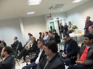 Autoridades, clientes e imprensa estiveram entre os convidados do evento