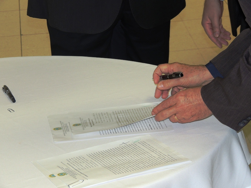 Contrato de cessão foi assinado pelo presidente do Porto Itapoa e o superintentedente do MAPA em SC