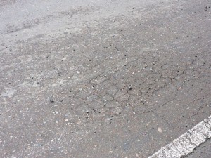 Nova manifestação bloqueia SC-417 em protesto por melhorias na via