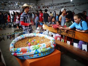 Projeto AJE encerra semestre com a sua já tradicional Festa Julina