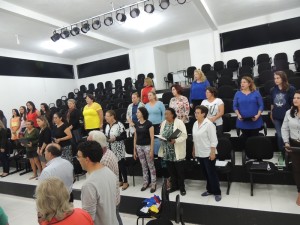 Coral Vozes da Babitonga realiza suas primeiras aulas em Itapoá