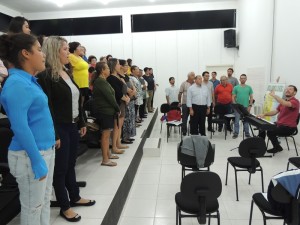 Coral Vozes da Babitonga realiza suas primeiras aulas em Itapoá