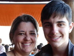 Dois atletas itapoaenses foram contemplados com o programa Bolsa Atleta 6