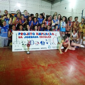 Foi realizada, em Itapoá, mais uma edição da Copa Independência de Voleibol