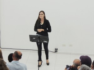 Apresentação Cantar é Preciso do Coral Vozes da Babitonga na Casa da Cultura de Itapoá