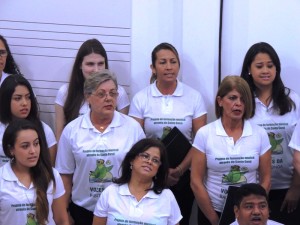 Apresentação Cantar é Preciso do Coral Vozes da Babitonga na Casa da Cultura de Itapoá
