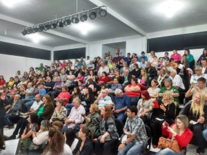 Apresentacao Cantar e Preciso do Coral Vozes da Babitonga na Casa da Cultura de Itapoa 98