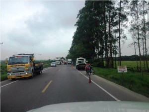 Situacao buracos rodovia SC 415 - foto Raul Ivan Delavy 01