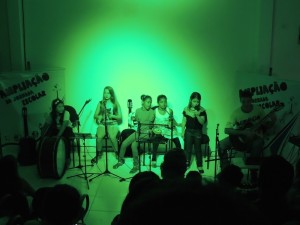 Alunos do projeto Ampliação demonstram talento em Mostra de Música