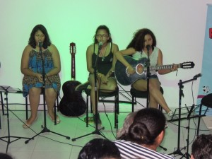 Alunos do projeto Ampliação demonstram talento em Mostra de Música