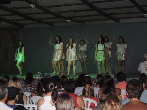 Mostra de Dança do Projeto AJE 2015 009