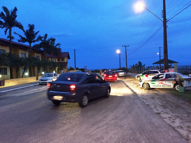 PM de Itapoá realiza várias operações de fiscalização nesse sábado (05/12)