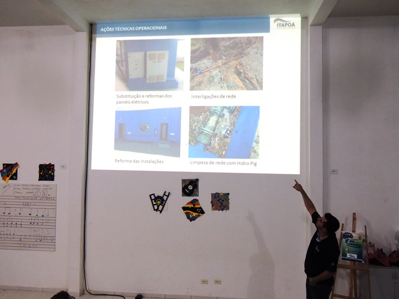 Reunião Itapoá Saneamento na Casa da Cultura  em 16-12-15