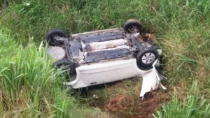 Buraco na SC-416 causa acidentes e prejuízos no retorno das festas