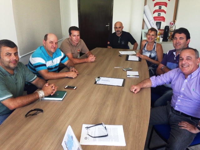 Primeira reuniao do Conseg com o Prefeito de Itapoa 1