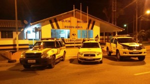 PM apreende drogas no posto rodoviario de Coroados, em Guaratuba (PR) 04