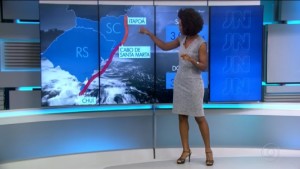 Jornal Nacional alerta para risco de fortes ressacas na regiao Sul e Itapoa citada