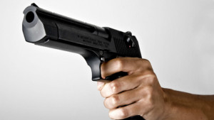 Pistola preta - imagem ilustrativa