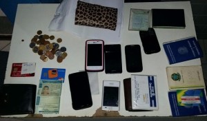 Polícia Militar de Itapoá prende suspeitos de furto à residência logo após o crime 2